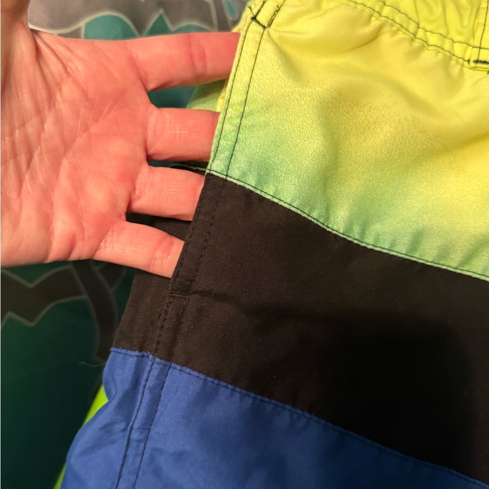 2 pair boys swim trunks - Picture 4 of 11